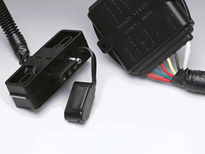 FAISCEAU ÉLECTRIQUE POUR ATTACHE-REMORQUE