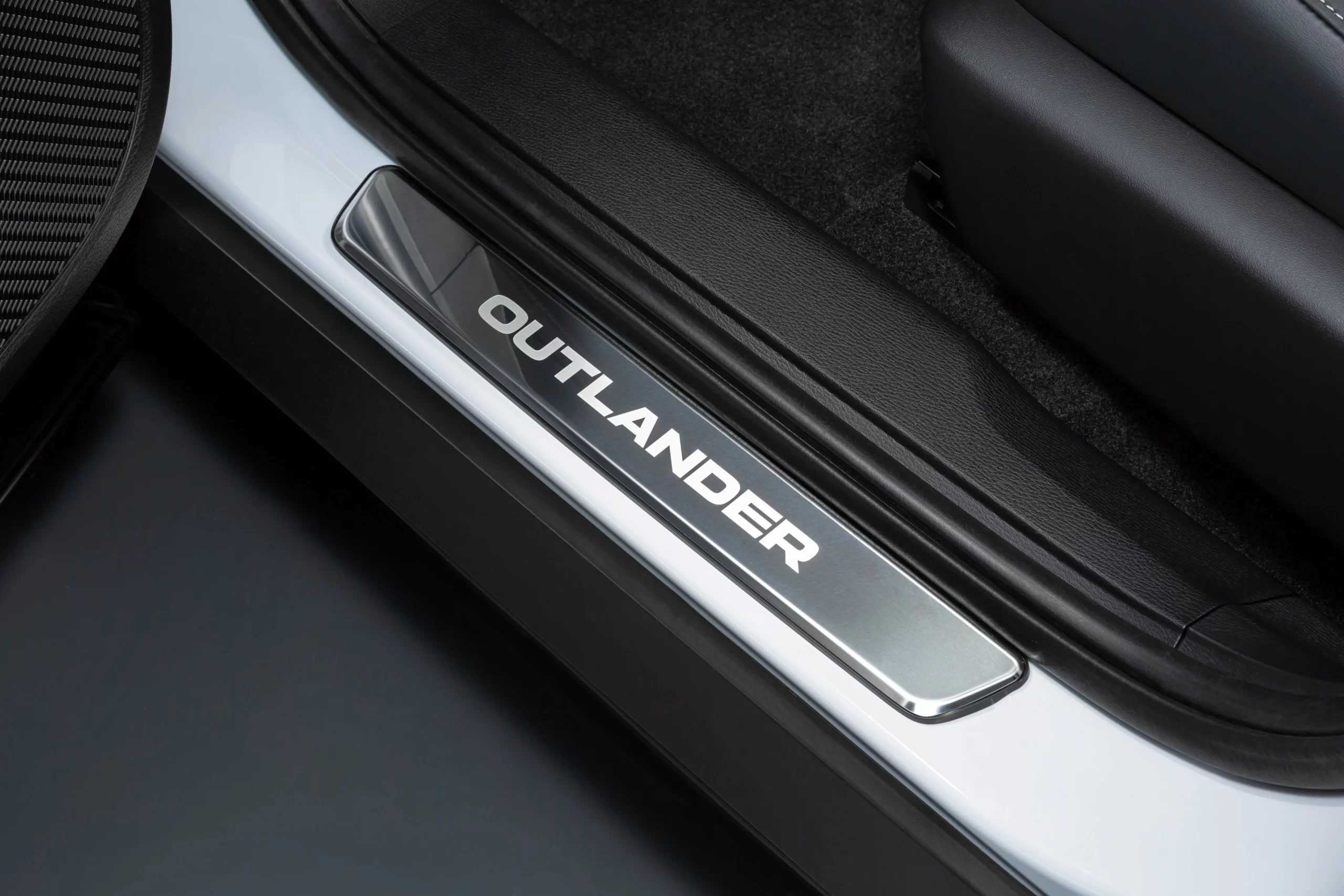 PLAQUES DE SEUIL NON ILLUMINÉE