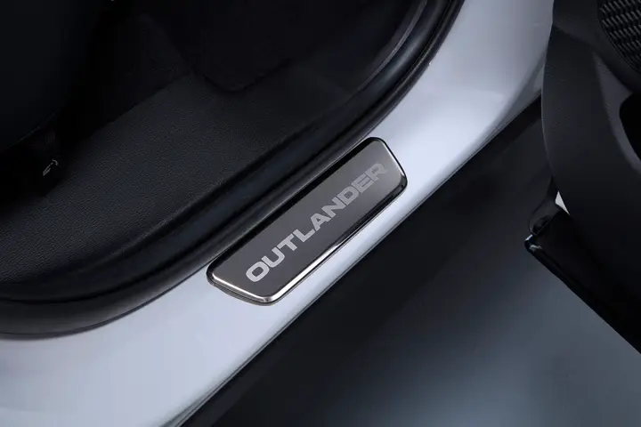 PLAQUES DE SEUIL NON ILLUMINÉES